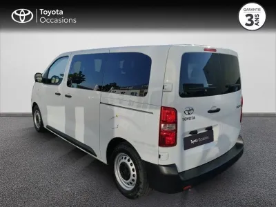 TOYOTA PROACE Combi Medium 2.0 140 D-4D Dynamic Confort Clim. Arrière MC23 occasion 2024 - Photo 2