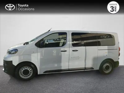 TOYOTA PROACE Combi Medium 2.0 140 D-4D Dynamic Confort Clim. Arrière MC23 occasion 2024 - Photo 3