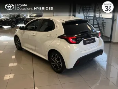 TOYOTA Yaris 116h Design 5p MY21 occasion 2022 - Photo 2