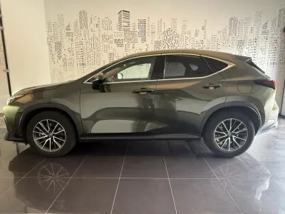 LEXUS NX 450h+ Luxe 4WD occasion 2022 - Photo 4