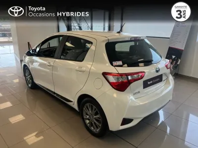 TOYOTA Yaris 100h Dynamic 5p RC19 occasion 2019 - Photo 2