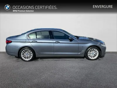 BMW Série 5 530eA 292ch Luxury Steptronic occasion 2022 - Photo 2