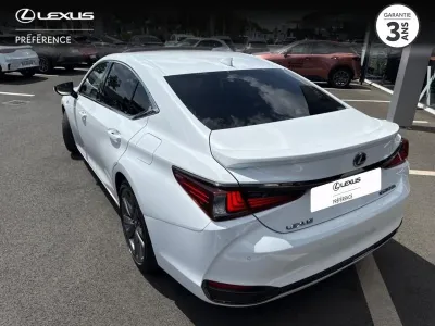 LEXUS ES 300h F SPORT occasion 2019 - Photo 2