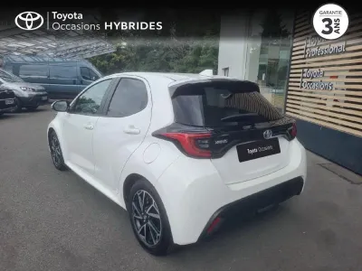 TOYOTA Yaris 116h Design 5p MY21 occasion 2022 - Photo 2