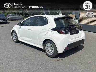 TOYOTA Yaris 116h Dynamic 5p MY22 occasion 2023 - Photo 2