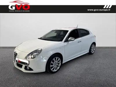 ALFA ROMEO Giulietta 1.6 JTDm 105ch Distinctive Stop&Start occasion 2015 - Photo 1