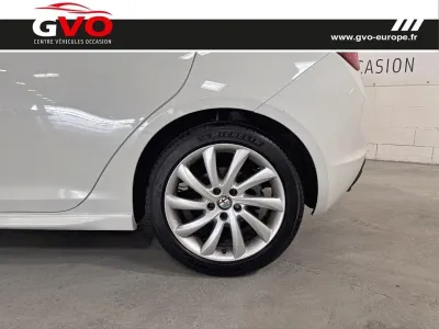 ALFA ROMEO Giulietta 1.6 JTDm 105ch Distinctive Stop&Start occasion 2015 - Photo 4