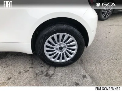 FIAT 500C e 95ch MY23 occasion 2023 - Photo 4