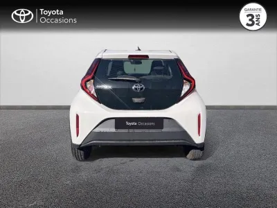 TOYOTA Aygo X 1.0 VVT-i 72ch Dynamic occasion 2022 - Photo 4