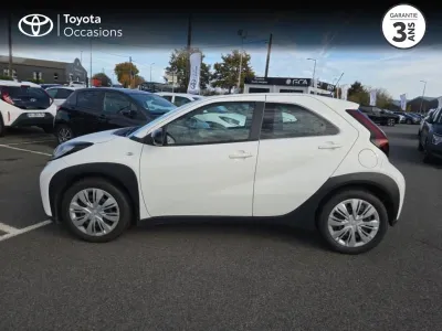 TOYOTA Aygo X 1.0 VVT-i 72ch Dynamic occasion 2022 - Photo 3