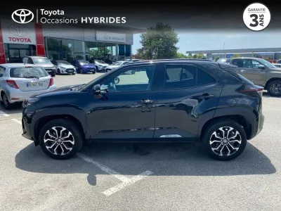 TOYOTA Yaris Cross 116h Design Cargo AWD-i TVA RECUP. occasion 2023 - Photo 3