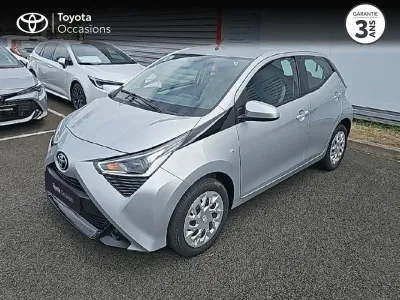 TOYOTA Aygo 1.0 VVT-i 72ch x-play 5p MY20 occasion 2020 - Photo 1