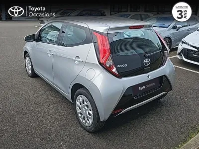 TOYOTA Aygo 1.0 VVT-i 72ch x-play 5p MY20 occasion 2020 - Photo 2