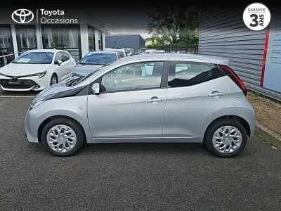 TOYOTA Aygo 1.0 VVT-i 72ch x-play 5p MY20 occasion 2020 - Photo 3
