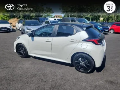 TOYOTA Yaris 116h Collection 5p MY22 occasion 2022 - Photo 2