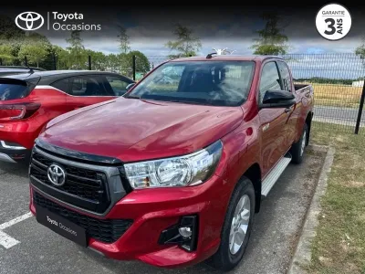 TOYOTA Hilux 2.4 D-4D 150ch X-Tra Cabine Légende 4WD MY20 occasion 2020 - Photo 1