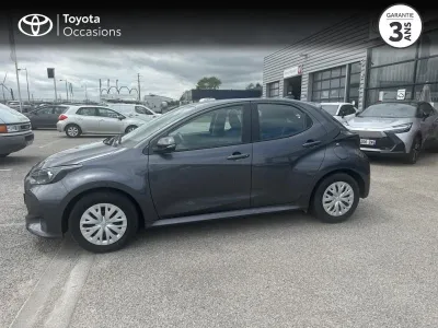 TOYOTA Yaris 120 VVT-i Dynamic Business 5p MC24 occasion 2024 - Photo 3