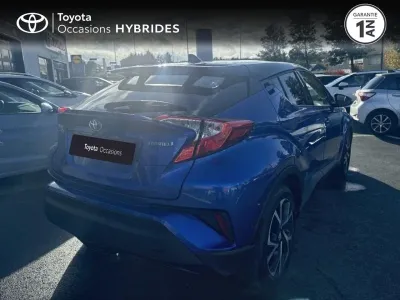 TOYOTA C-HR 122h Graphic 2WD E-CVT RC18 occasion 2018 - Photo 2