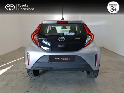TOYOTA Aygo X 1.0 VVT-i 72ch Dynamic occasion 2022 - Photo 4