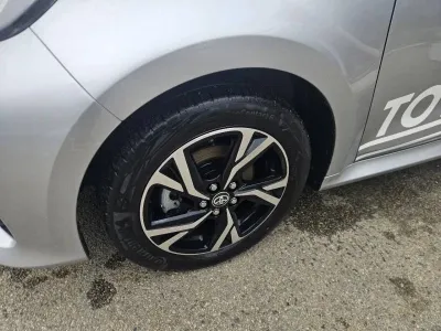 TOYOTA Yaris 116h Design 5p MY25 occasion 2025 - Photo 3