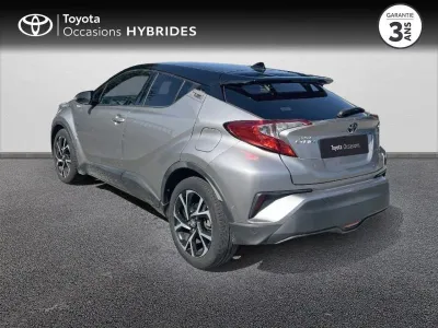 TOYOTA C-HR 122h Graphic 2WD E-CVT occasion 2017 - Photo 2