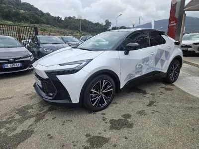 TOYOTA C-HR 1.8 140ch Collection MY25 occasion 2025 - Photo 2