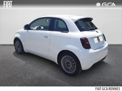 FIAT Nouvelle 500 Berline MY22 Icône berline 23,8 kWh occasion 2023 - Photo 2