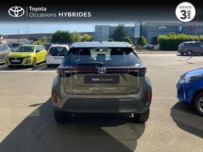 TOYOTA Yaris Cross 116h Dynamic Business + Programme Beyond Zero Academy MY22 occasion 2023 - Photo 4