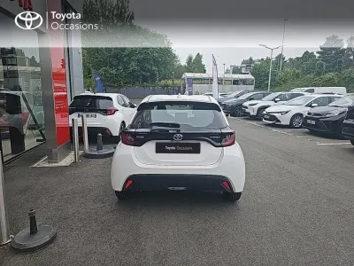 TOYOTA Yaris 116h Dynamic 5p MY22 occasion 2022 - Photo 4