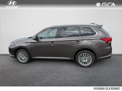 MITSUBISHI Outlander PHEV Twin Motor Instyle 4WD Euro6d-T EVAP 5cv occasion 2019 - Photo 3