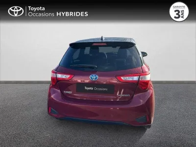 TOYOTA Yaris 100h Collection 5p RC18 occasion 2018 - Photo 4