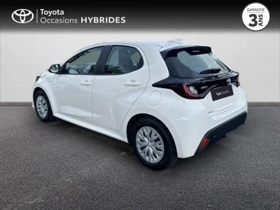 TOYOTA Yaris 116h Dynamic Business 5p + Programme Beyond Zero Academy MY21 occasion 2021 - Photo 2