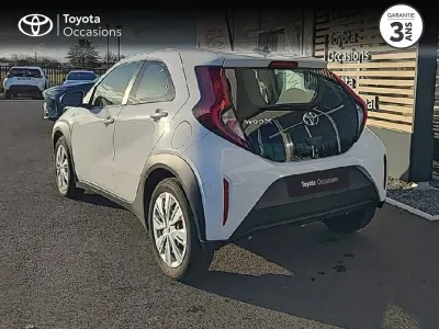 TOYOTA Aygo X 1.0 VVT-i 72ch Dynamic occasion 2022 - Photo 2