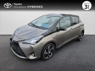 TOYOTA Yaris 100h Collection 5p RC19 occasion 2019 - Photo 1