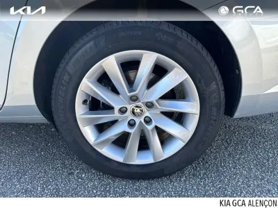 SKODA Superb Combi 2.0 TDI 150ch SCR Business DSG7 occasion 2023 - Photo 4