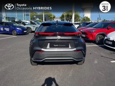 TOYOTA C-HR 1.8 140ch Collection NG23 occasion 2024 - Photo 3