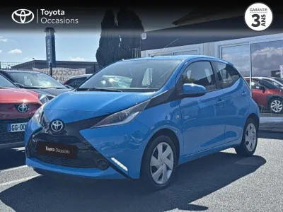 TOYOTA Aygo 1.0 VVT-i 69ch x-play 5p occasion 2017 - Photo 1