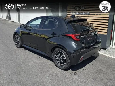 TOYOTA Yaris 116h Design 5p MY21 occasion 2022 - Photo 2