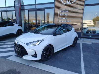 TOYOTA Yaris 116h Collection 5p MY21 occasion 2022 - Photo 2