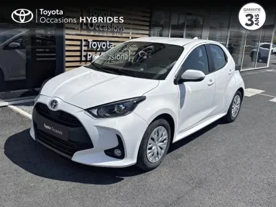 TOYOTA Yaris 116h Dynamic Business 5p + Programme Beyond Zero Academy MY21 occasion 2022 - Photo 1