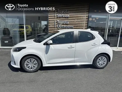 TOYOTA Yaris 116h Dynamic Business 5p + Programme Beyond Zero Academy MY21 occasion 2022 - Photo 3