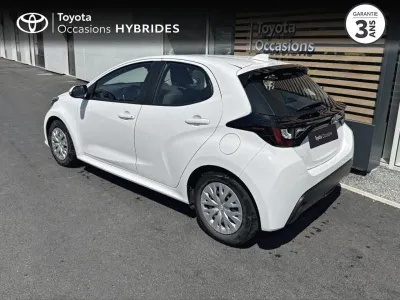 TOYOTA Yaris 116h Dynamic Business 5p + Programme Beyond Zero Academy MY21 occasion 2022 - Photo 2