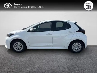 TOYOTA Yaris 116h Dynamic 5p MY22 occasion 2023 - Photo 3