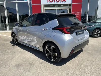 TOYOTA Yaris 130h Collection 5p MY25 occasion 2025 - Photo 4