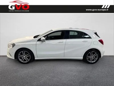 MERCEDES-BENZ Classe A 180 d Inspiration 7G-DCT occasion 2016 - Photo 3