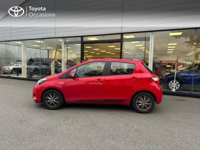 TOYOTA Yaris 100h DynamicConfPlus 5p MY19 occasion 2019 - Photo 3