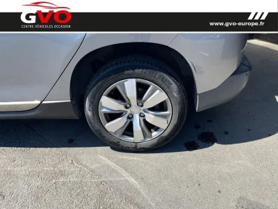 PEUGEOT 2008 1.6 e-HDi92 FAP Allure occasion 2015 - Photo 4