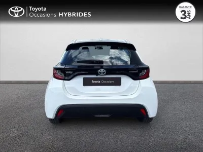 TOYOTA Yaris 116h Dynamic 5p MY22 occasion 2023 - Photo 4