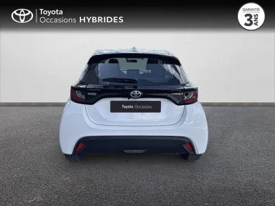 TOYOTA Yaris 116h Dynamic 5p MY22 occasion 2023 - Photo 4