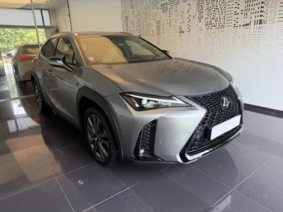 LEXUS UX 250h F SPORT Design 2WD occasion 2023 - Photo 3